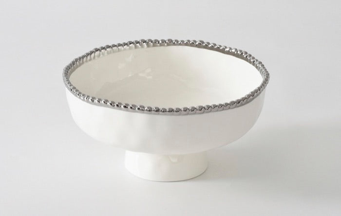 PAMPA BAY BOWL CON PIE  MEDIANO, BLANCO CON BORDE PLATA PAMPA BAY BOWL CON PIE  MEDIANO, BLANCO CON BORDE PLATA