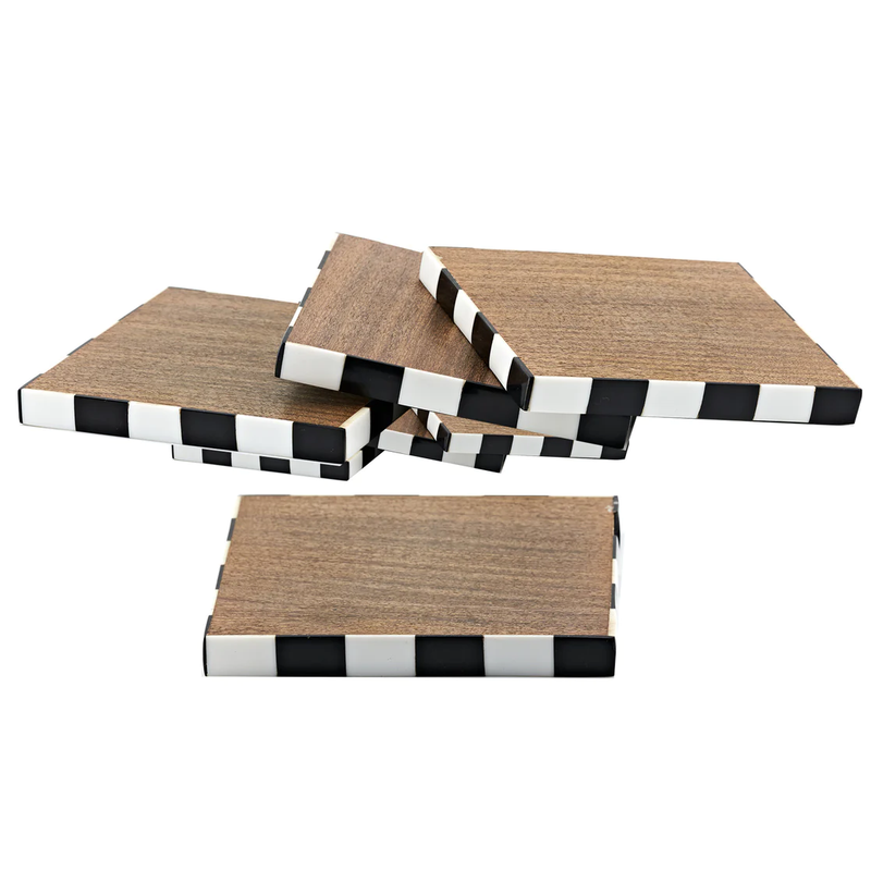 CHECKER- SET DE 4 PORTAVASOS DE MADERA